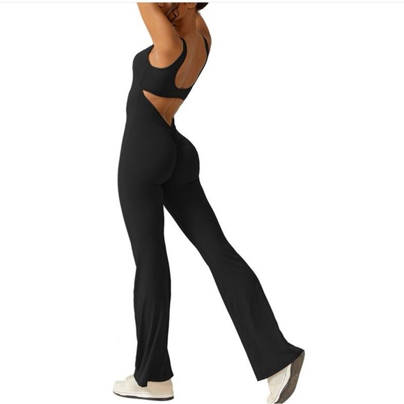 Black Sleeveless Jumpsuit - Picture 1 of 4